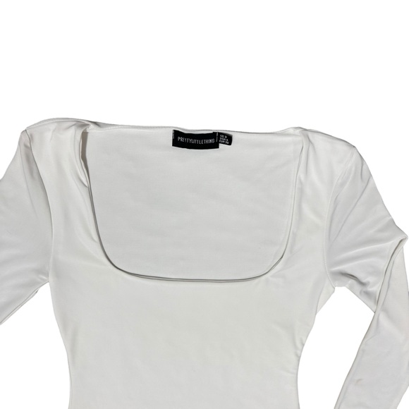 PrettyLittleThings White Bodysuit Square neck - Size 4 - Picture 7 of 9